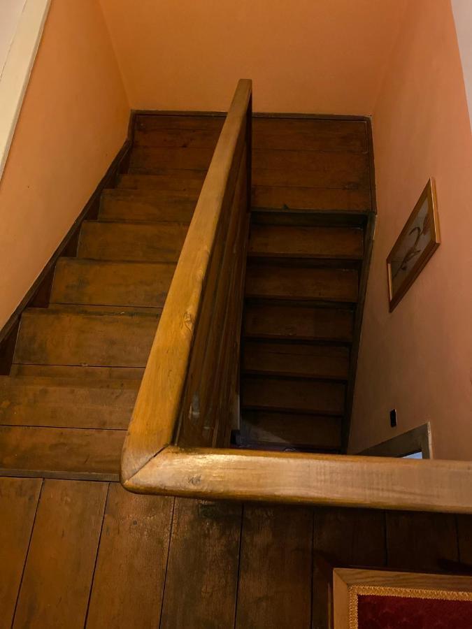 Old Summer House With Renovated Bathroom Πράγα Εξωτερικό φωτογραφία